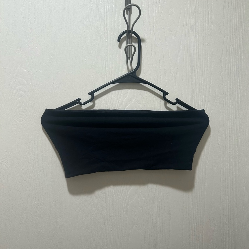 Forever 21 Classic Black Top